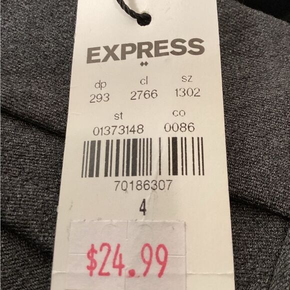 4 Express Grey Mini Skirt 2019 NWT Professional Look Simple Sharp Looking Style - Picture 9 of 10